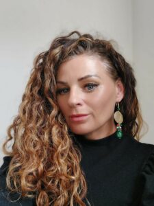 Ruth Dixon